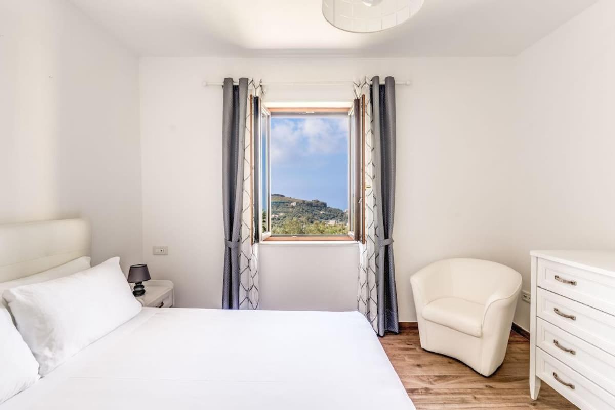 Villa Mimosa Rustic Elegance Views & Pool Massa Lubrense Luaran gambar