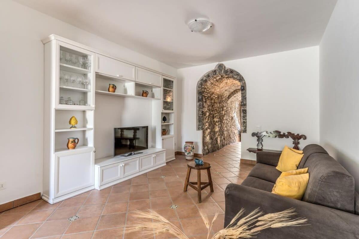 Villa Mimosa Rustic Elegance Views & Pool Massa Lubrense Luaran gambar