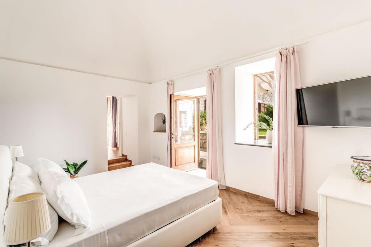 Villa Mimosa Rustic Elegance Views & Pool Massa Lubrense Luaran gambar
