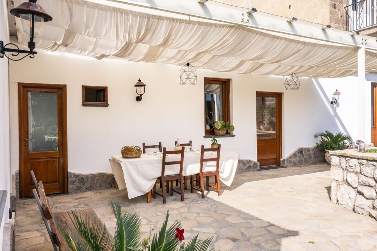 Villa Mimosa Rustic Elegance Views & Pool Massa Lubrense Luaran gambar