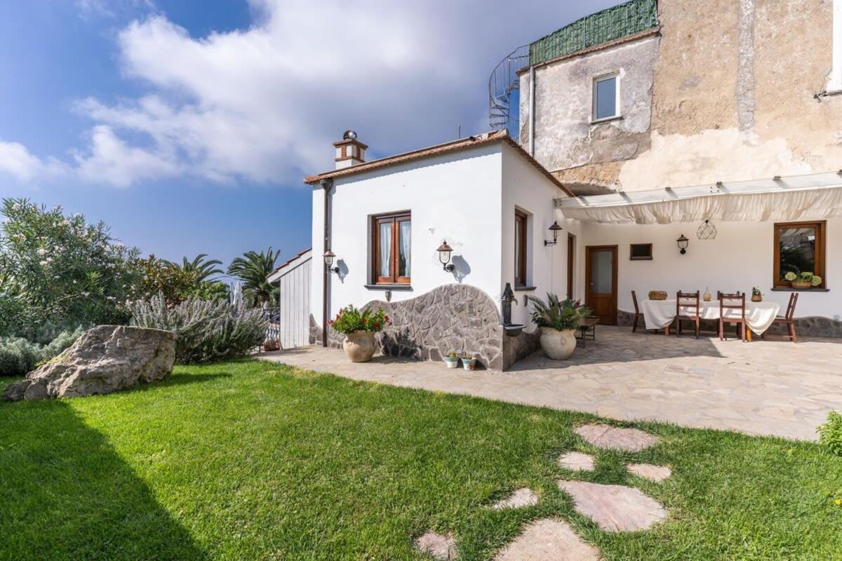 Villa Mimosa Rustic Elegance Views & Pool Massa Lubrense Luaran gambar