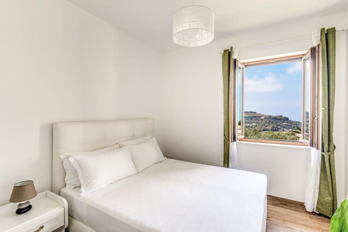 Villa Mimosa Rustic Elegance Views & Pool Massa Lubrense Luaran gambar